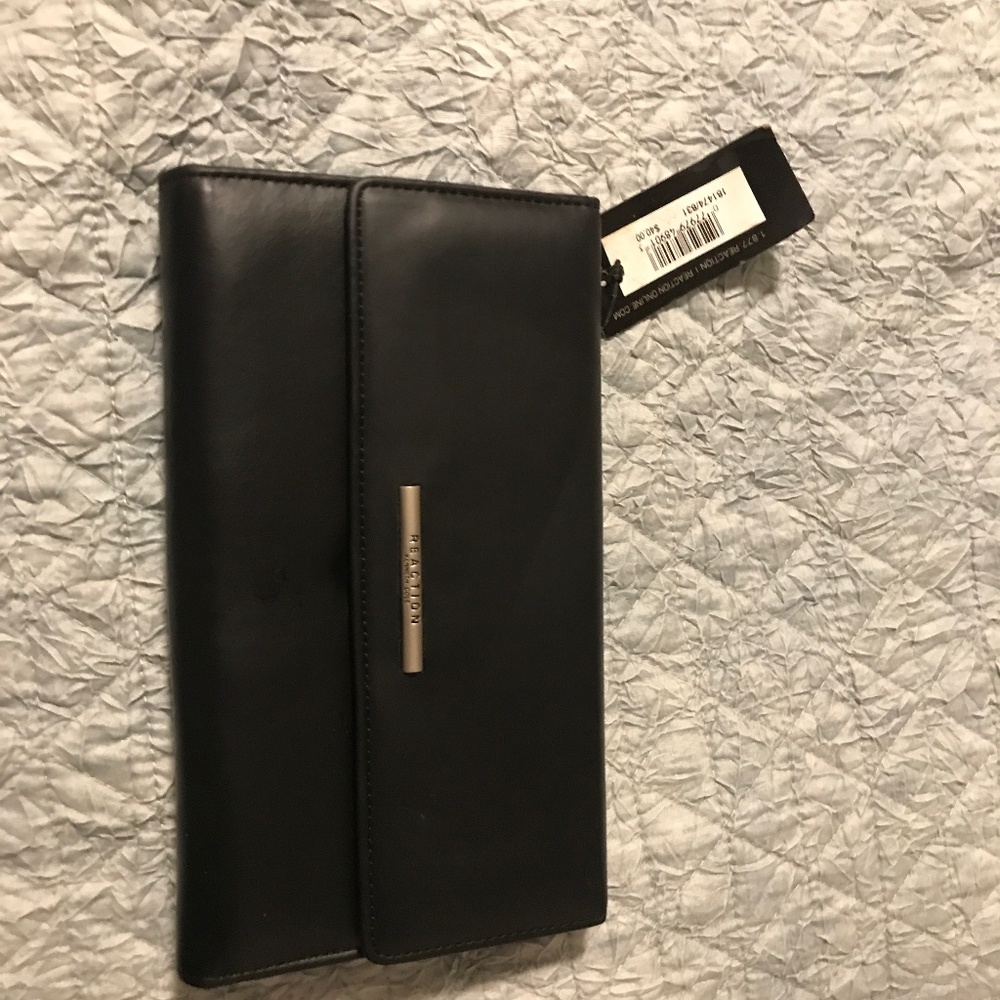 Kenneth Cole ladies wallet